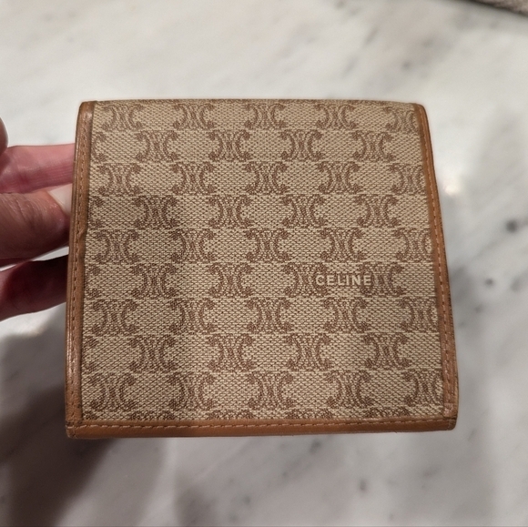 CELINE Signature Macadam Trifold Leather Wallet Tan and Beige - Picture 2 of 7